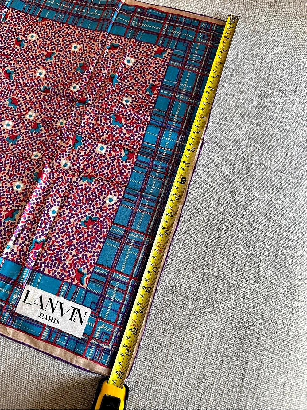 Rare Vintage Lanvin Paris 100% Silk Scarf Geometric Floral w/ Original Packaging - Picture 3 of 10